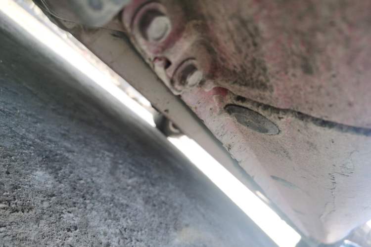 Used Hyundai Celesta 2011 1.6L Automatic Comfort Edition Chassis Front Left