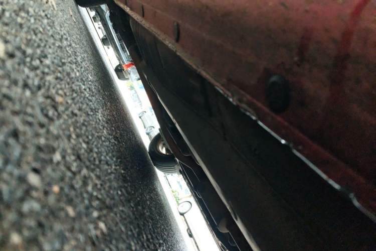 Used Hyundai Celesta 2011 1.6L Automatic Luxury Version Chassis Front Right