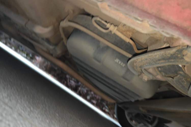 Used Hyundai Celesta 2011 1.6L Manual Comfort Edition Chassis Rear Left