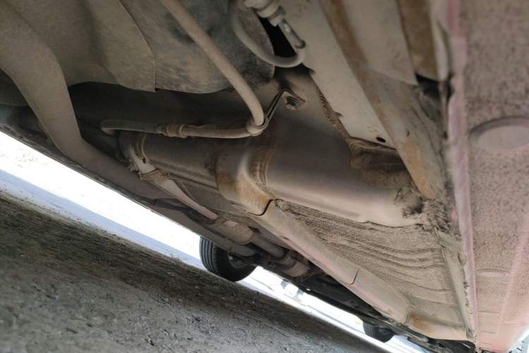 Used Hyundai Celesta 2011 1.6L Automatic Comfort Edition Chassis Rear Right