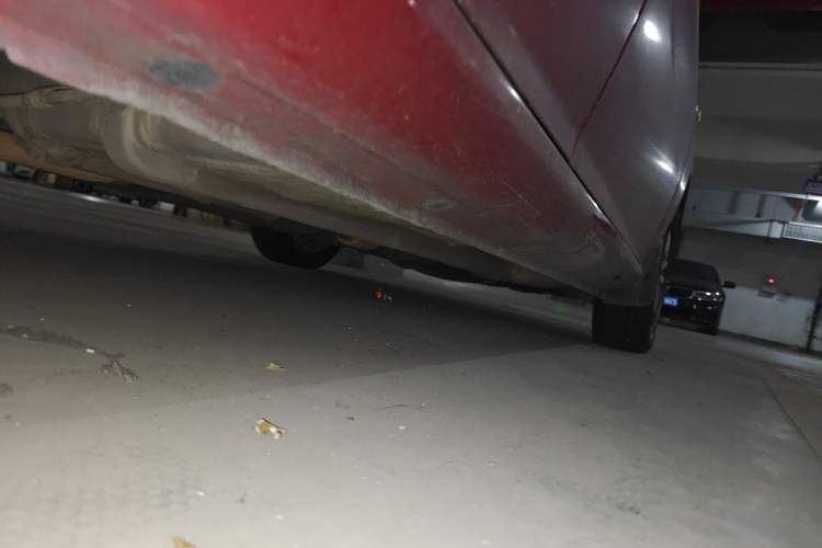 Used Hyundai Celesta 2011 1.6L Automatic Comfort Edition Chassis Rear Right