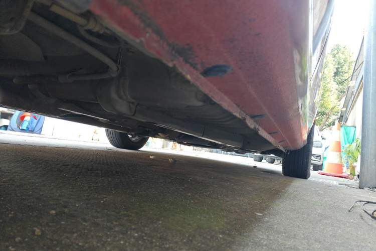 Used Hyundai Celesta 2011 1.6L Automatic Comfort Edition Chassis Rear Right