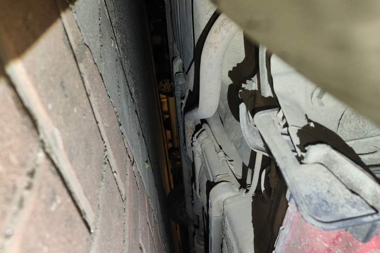 Used Hyundai Celesta 2011 1.6L Manual Comfort Edition Chassis Rear Right