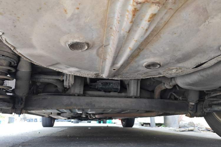 Used Hyundai Celesta 2011 1.6L Automatic Comfort Edition Chassis Rear