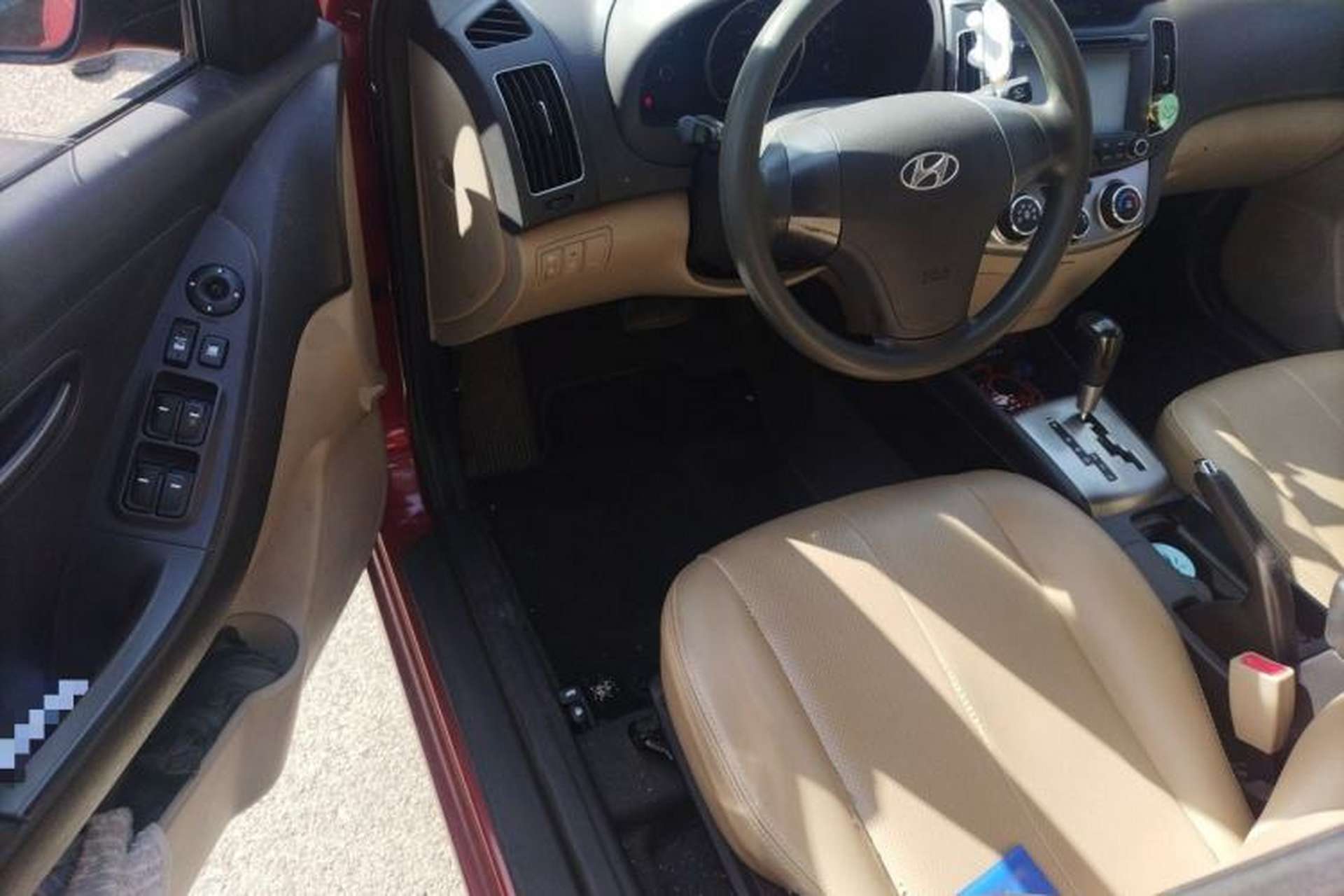 Used Hyundai Celesta 2011 1.6L Automatic Comfort Edition Driver Seat
