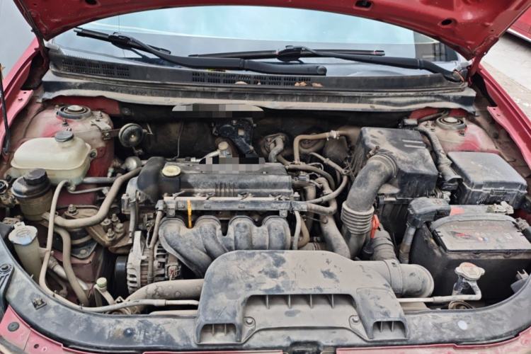 Used Hyundai Celesta 2011 1.6L Automatic Comfort Edition Engine Bay