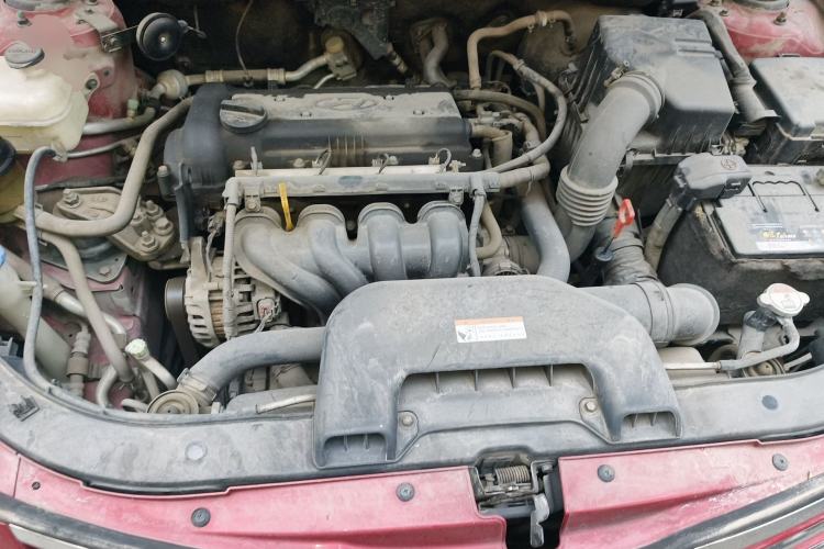 Used Hyundai Celesta 2011 1.6L Automatic Comfort Edition Engine Bay