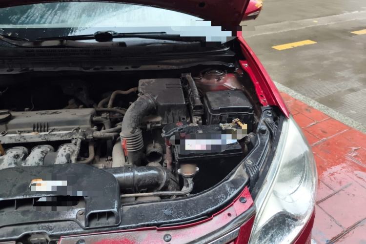 Used Hyundai Celesta 2011 1.6L Automatic Luxury Version Engine Bay Left