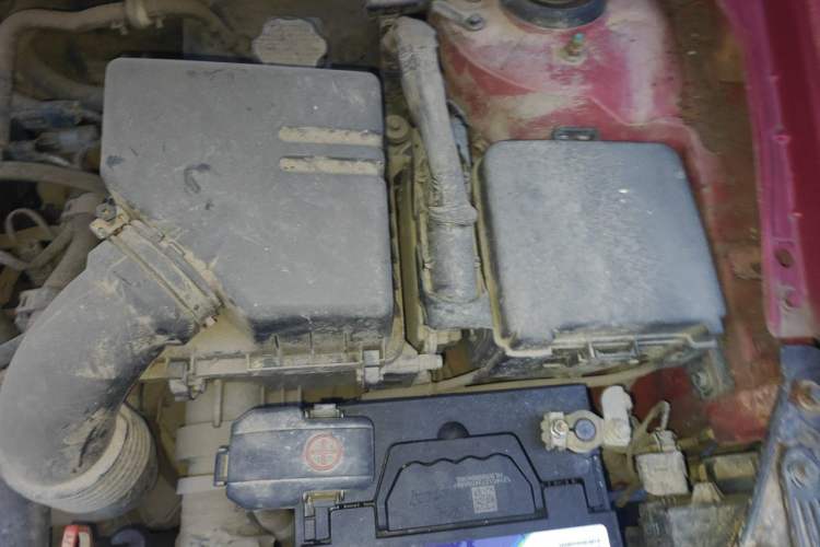 Used Hyundai Celesta 2011 1.6L Automatic Comfort Edition Engine Bay Left