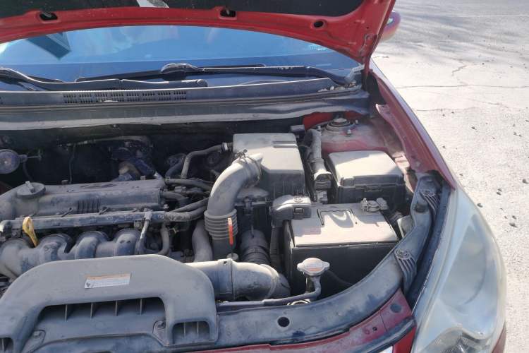 Used Hyundai Celesta 2011 1.6L Automatic Comfort Edition Engine Bay Left