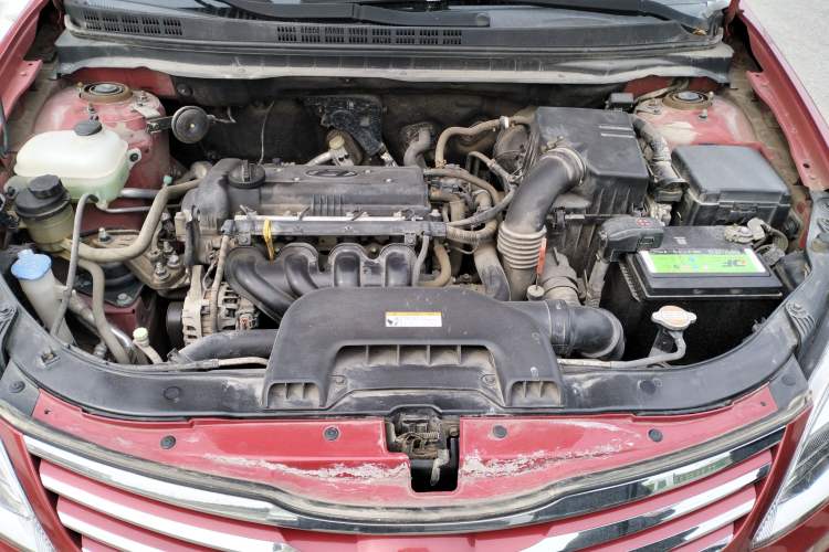 Used Hyundai Celesta 2011 1.6L Automatic Comfort Edition Engine Bay