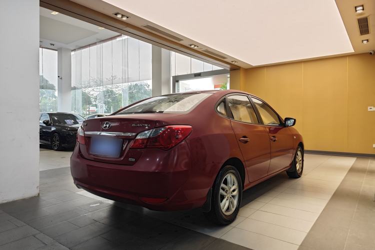 Used Hyundai Celesta 2011 1.6L Automatic Comfort Edition Exterior 2