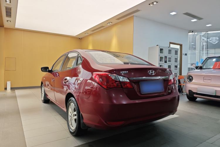 Used Hyundai Celesta 2011 1.6L Automatic Comfort Edition Exterior 5