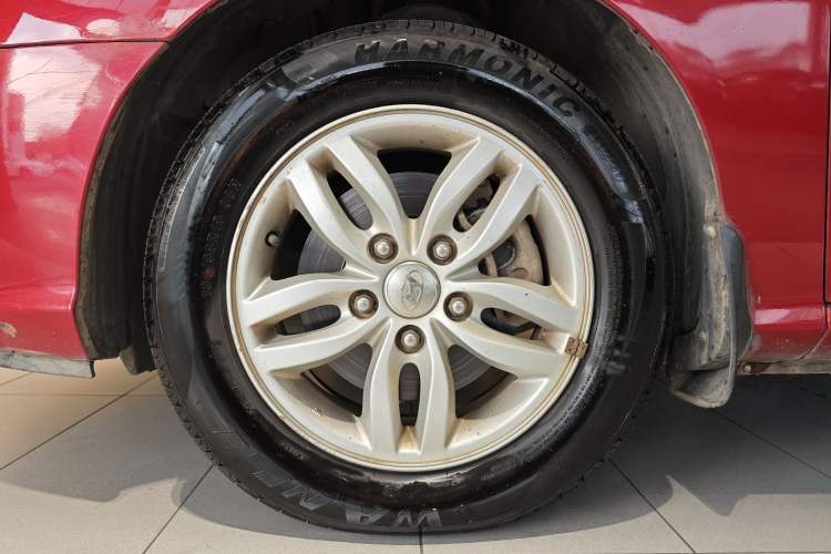 Used Hyundai Celesta 2011 1.6L Automatic Comfort Edition Exterior 7