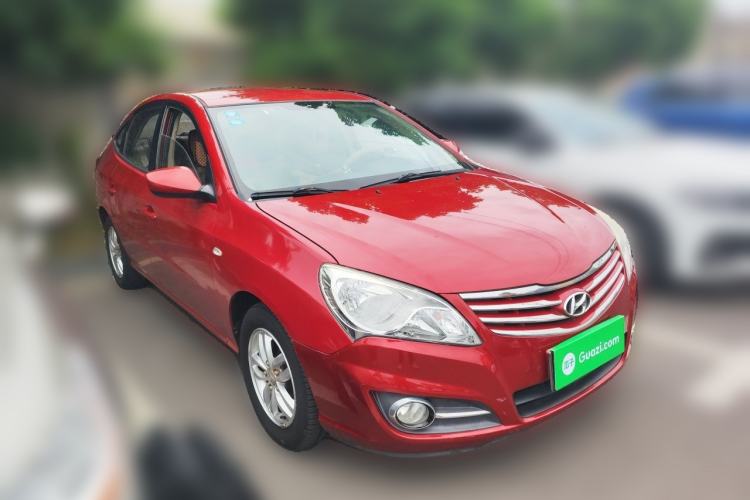 Used Hyundai Celesta 2011 1.6L Manual Comfort Edition Front Right 45 Deg
