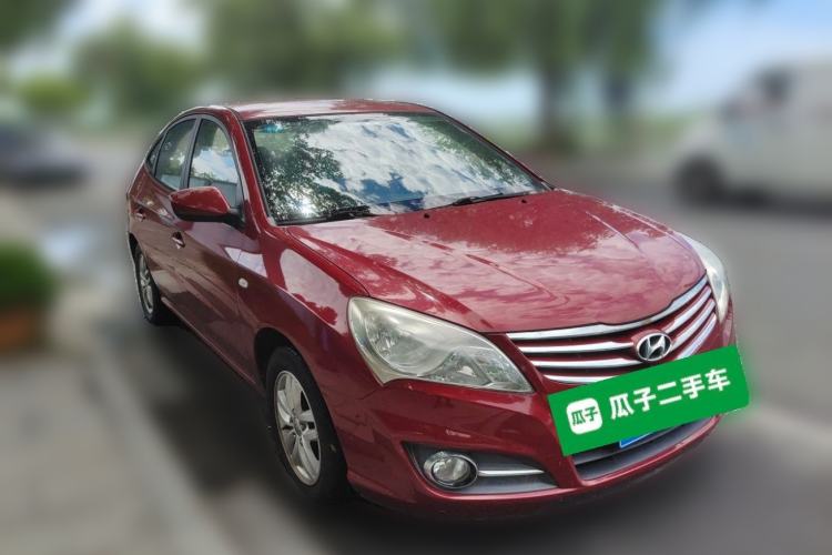 Used Hyundai Celesta 2011 1.6L Automatic Comfort Edition Front Right 45 Deg