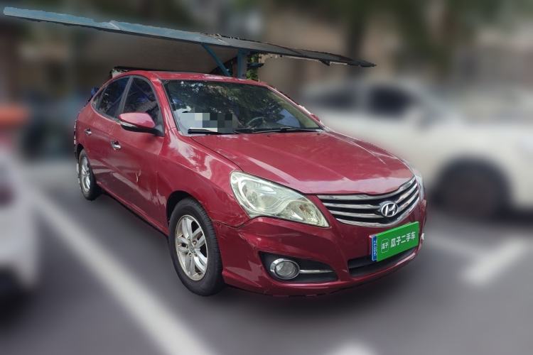 Used Hyundai Celesta 2011 1.6L Automatic Comfort Edition Front Right 45 Deg