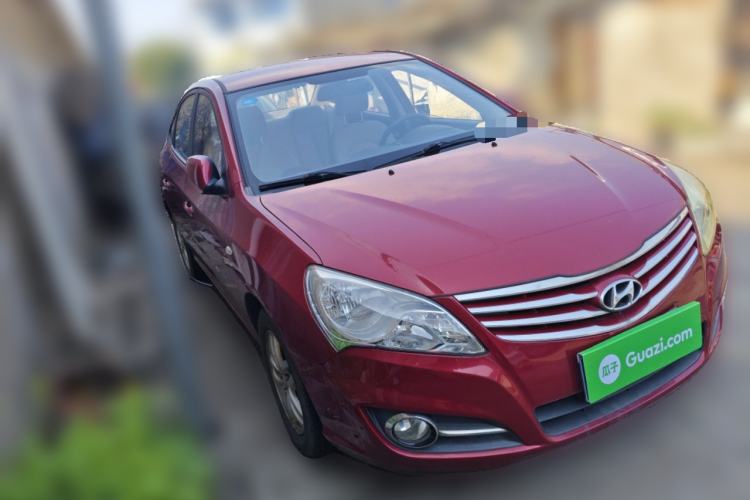 Used Hyundai Celesta 2011 1.6L Automatic Comfort Edition Front Right 45 Deg