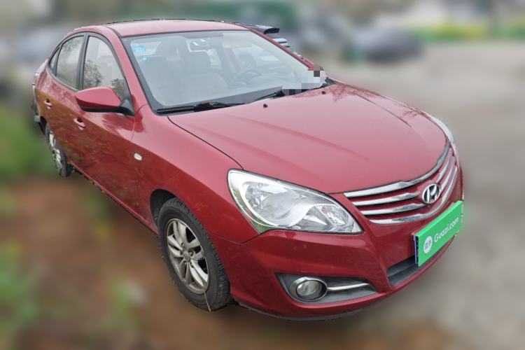 Used Hyundai Celesta 2011 1.6L Automatic Comfort Edition Front Right 45 Deg