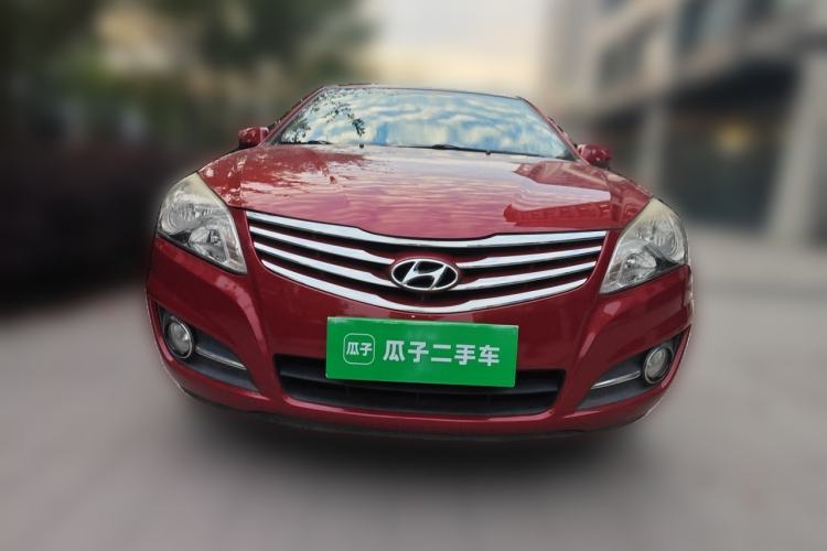 Used Hyundai Celesta 2011 1.6L Manual Comfort Edition Front
