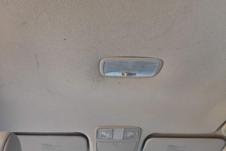 Used Hyundai Celesta 2011 1.6L Automatic Comfort Edition Headliner