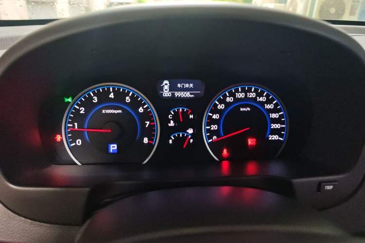 Used Hyundai Celesta 2011 1.6L Automatic Luxury Version Instrument Cluster