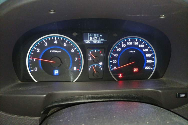 Used Hyundai Celesta 2011 1.6L Automatic Luxury Version Instrument Cluster