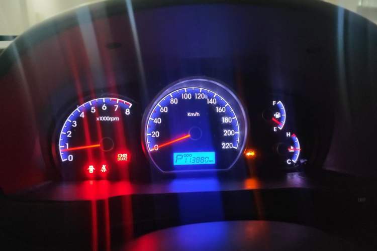 Used Hyundai Celesta 2011 1.6L Automatic Comfort Edition Instrument Cluster