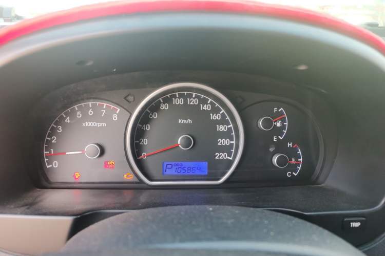 Used Hyundai Celesta 2011 1.6L Automatic Comfort Edition Instrument Cluster