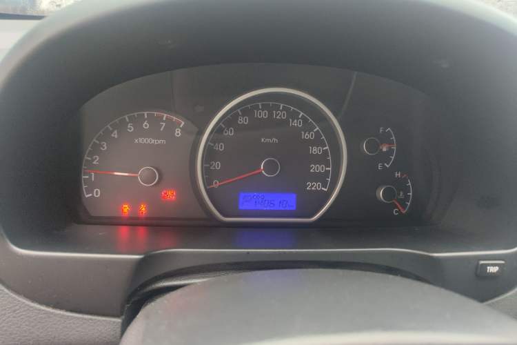 Used Hyundai Celesta 2011 1.6L Automatic Comfort Edition Instrument Cluster