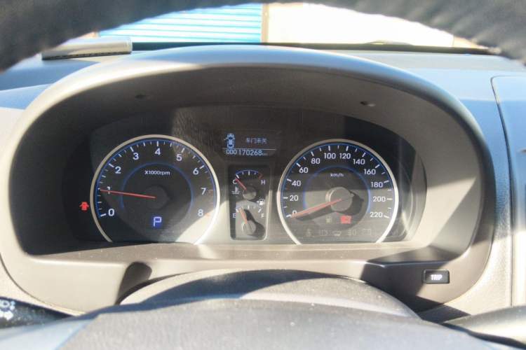 Used Hyundai Celesta 2011 1.6L Automatic Luxury Version Instrument Cluster