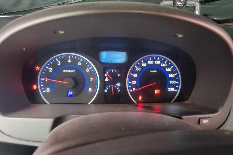 Used Hyundai Celesta 2011 1.6L Automatic Luxury Version Instrument Cluster