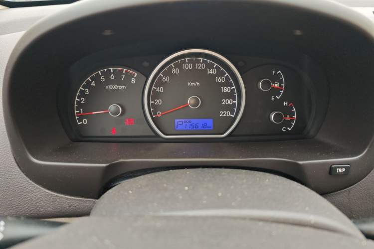 Used Hyundai Celesta 2011 1.6L Automatic Comfort Edition Instrument Cluster