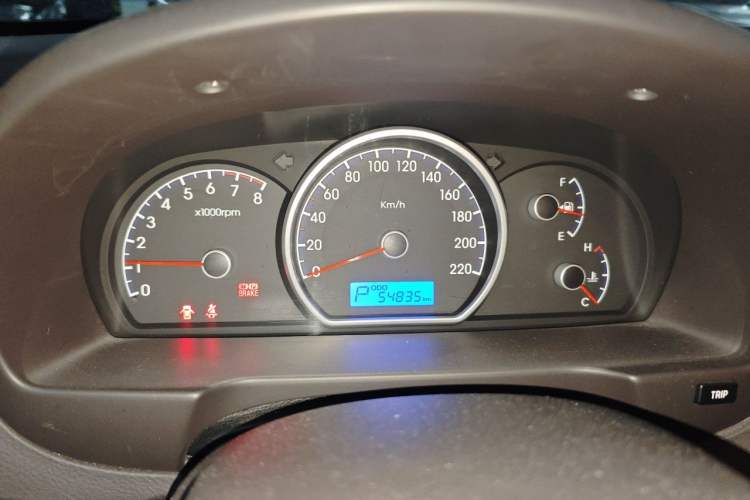 Used Hyundai Celesta 2011 1.6L Automatic Comfort Edition Instrument Cluster