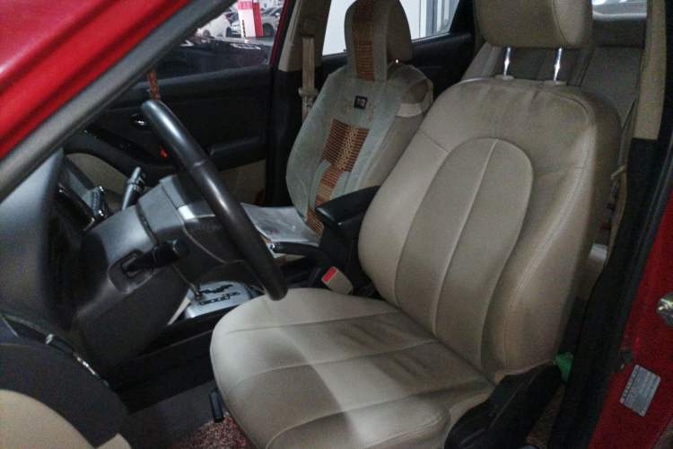 Used Hyundai Celesta 2011 1.6L Automatic Luxury Version Left Front Seat