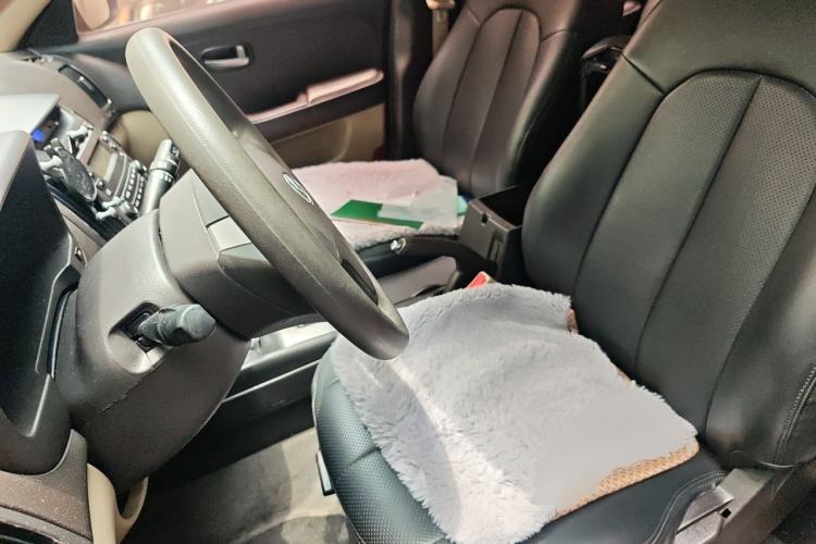 Used Hyundai Celesta 2011 1.6L Automatic Comfort Edition Left Front Seat