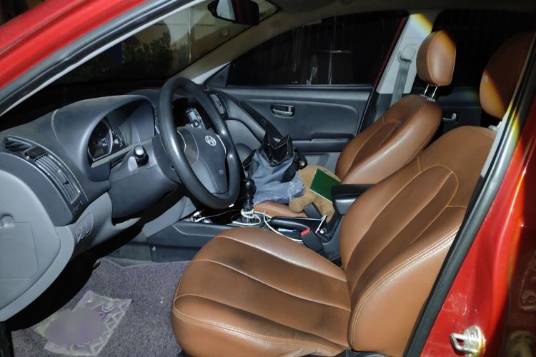 Used Hyundai Celesta 2011 1.6L Manual Comfort Edition Left Front Seat