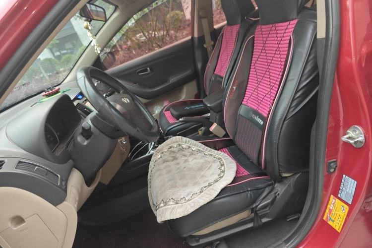 Used Hyundai Celesta 2011 1.6L Manual Comfort Edition Left Front Seat