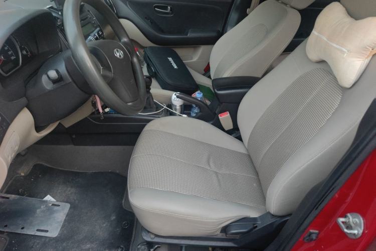 Used Hyundai Celesta 2011 1.6L Manual Comfort Edition Left Front Seat