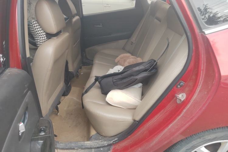 Used Hyundai Celesta 2011 1.6L Automatic Top-Tier Version Left Rear Seat