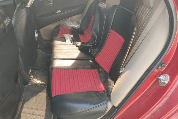 Used Hyundai Celesta 2011 1.6L Automatic Comfort Edition Left Rear Seat