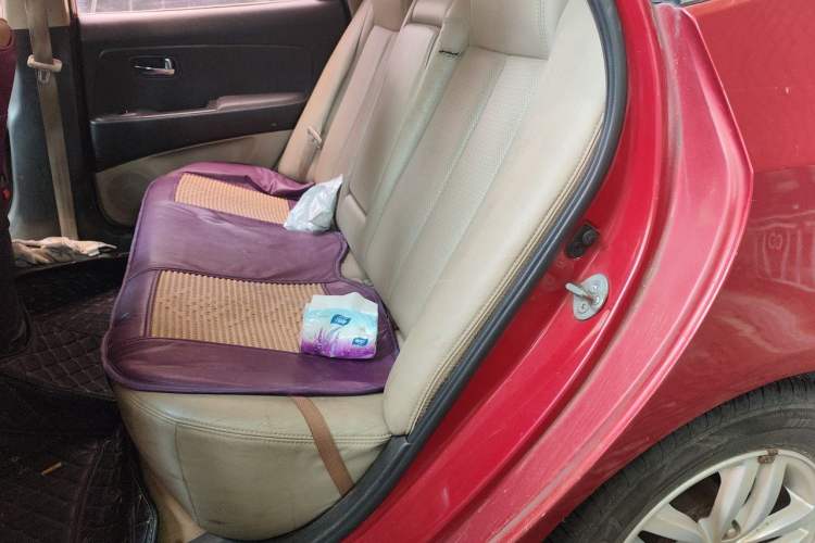 Used Hyundai Celesta 2011 1.6L Manual Luxury Model Left Rear Seat