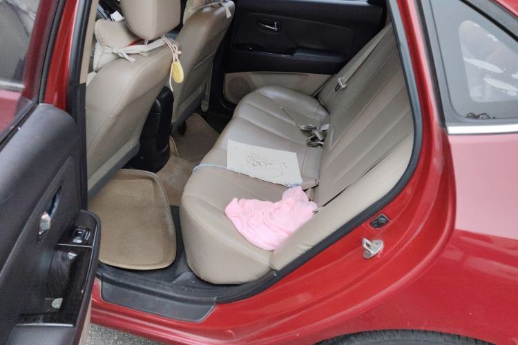 Used Hyundai Celesta 2011 1.6L Automatic Luxury Version Left Rear Seat