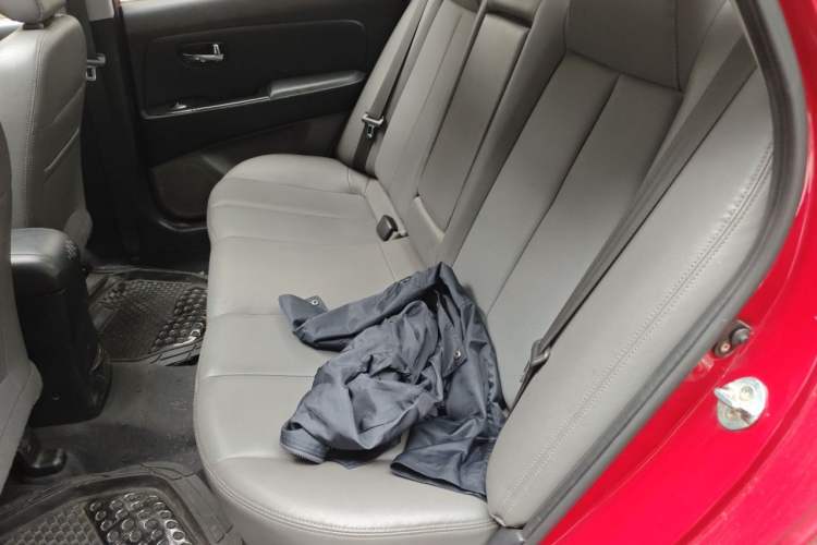 Used Hyundai Celesta 2011 1.6L Automatic Luxury Version Left Rear Seat