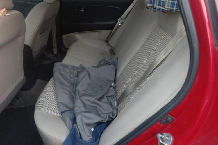Used Hyundai Celesta 2011 1.6L Manual Comfort Edition Left Rear Seat