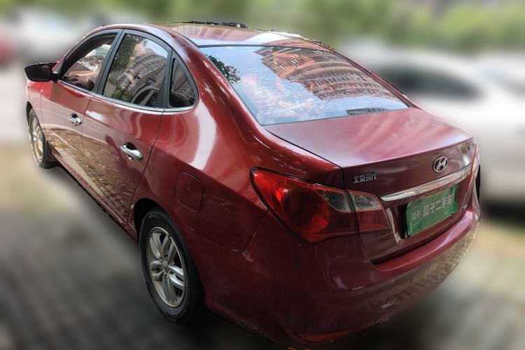 Used Hyundai Celesta 2011 1.6L Manual Luxury Model Rear Left 45 Deg