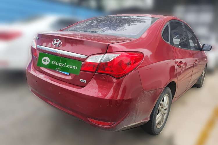 Used Hyundai Celesta 2011 1.6L Automatic Comfort Edition Rear Right 45 Deg