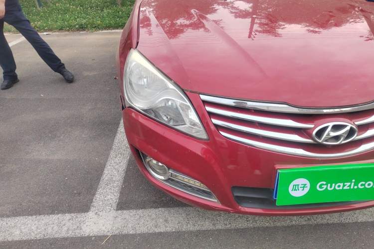 Used Hyundai Celesta 2011 1.6L Automatic Top-Tier Version Right Front Headlight