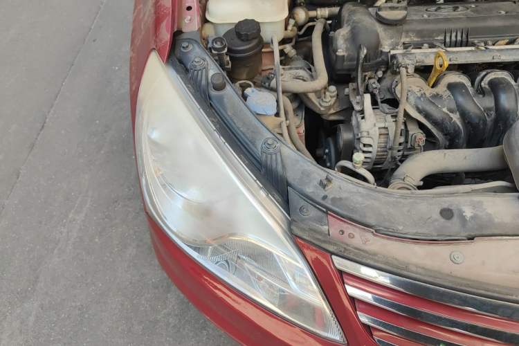 Used Hyundai Celesta 2011 1.6L Automatic Comfort Edition Right Front Headlight