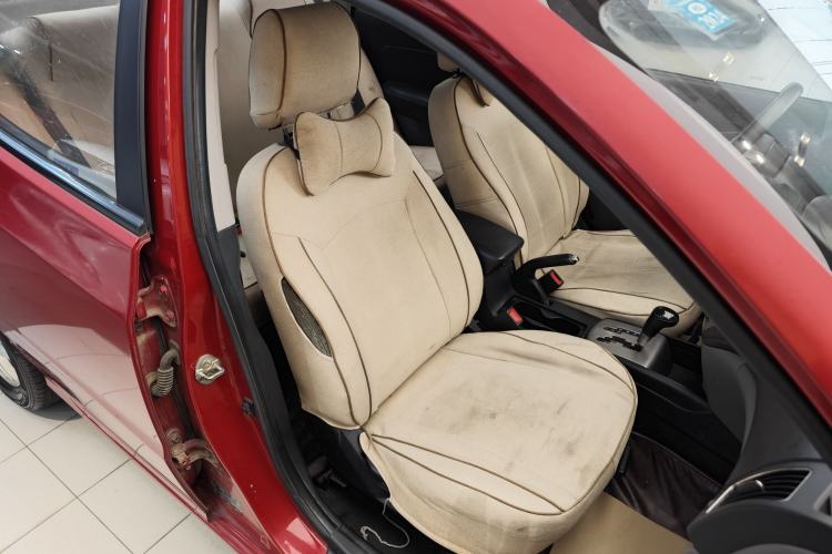 Used Hyundai Celesta 2011 1.6L Automatic Comfort Edition Right Front Seat